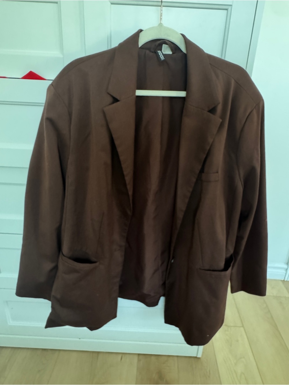 HM Women's Brown Relaxed Blazer with shoulder pads